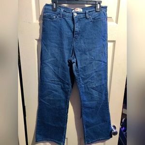PERFECTLY SLIMMING BOOTCUT LEVI JEANS